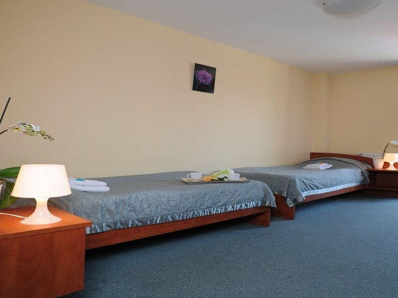 Hotel Kreator-Sport Краков Экстерьер фото