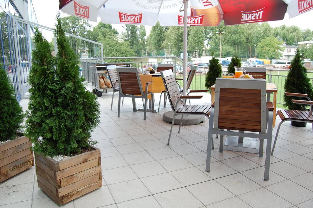 Hotel Kreator-Sport Краков Экстерьер фото